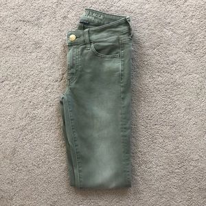 American Eagle skinny jeans